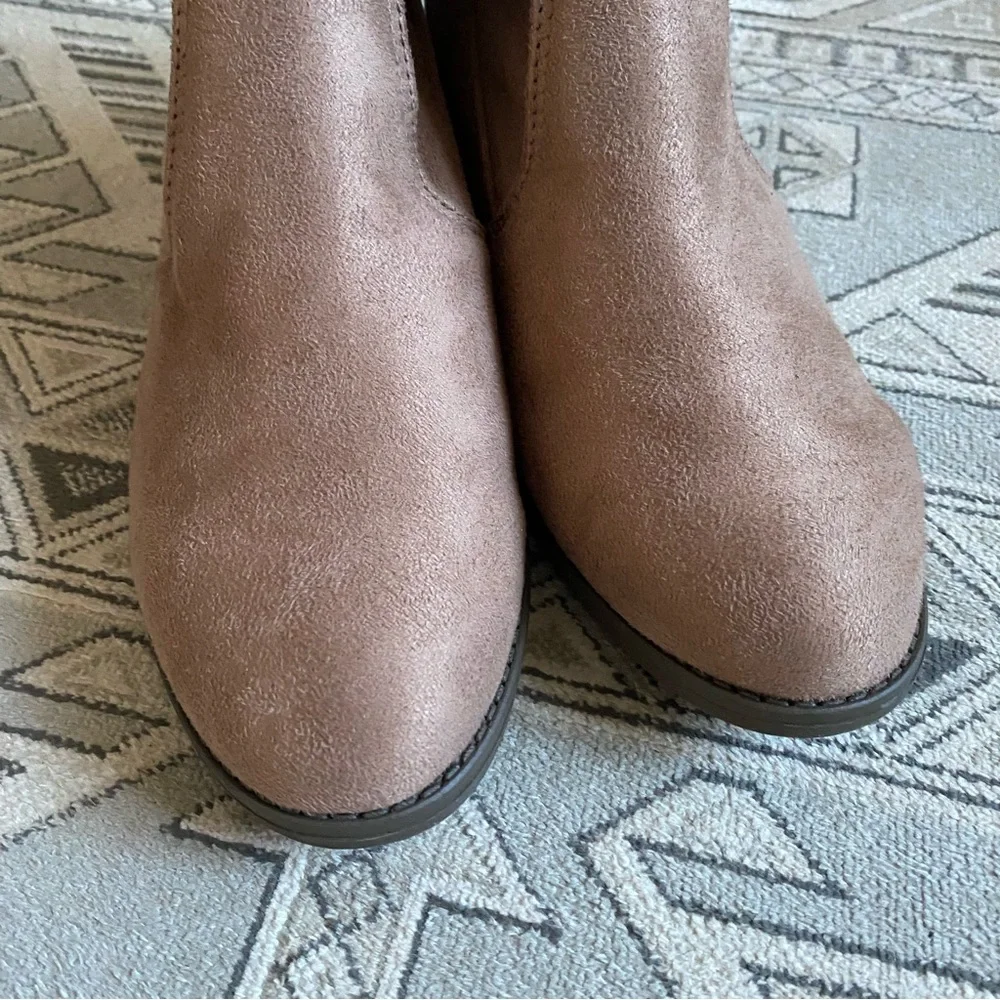 Over-The-Knee Stretch Boots